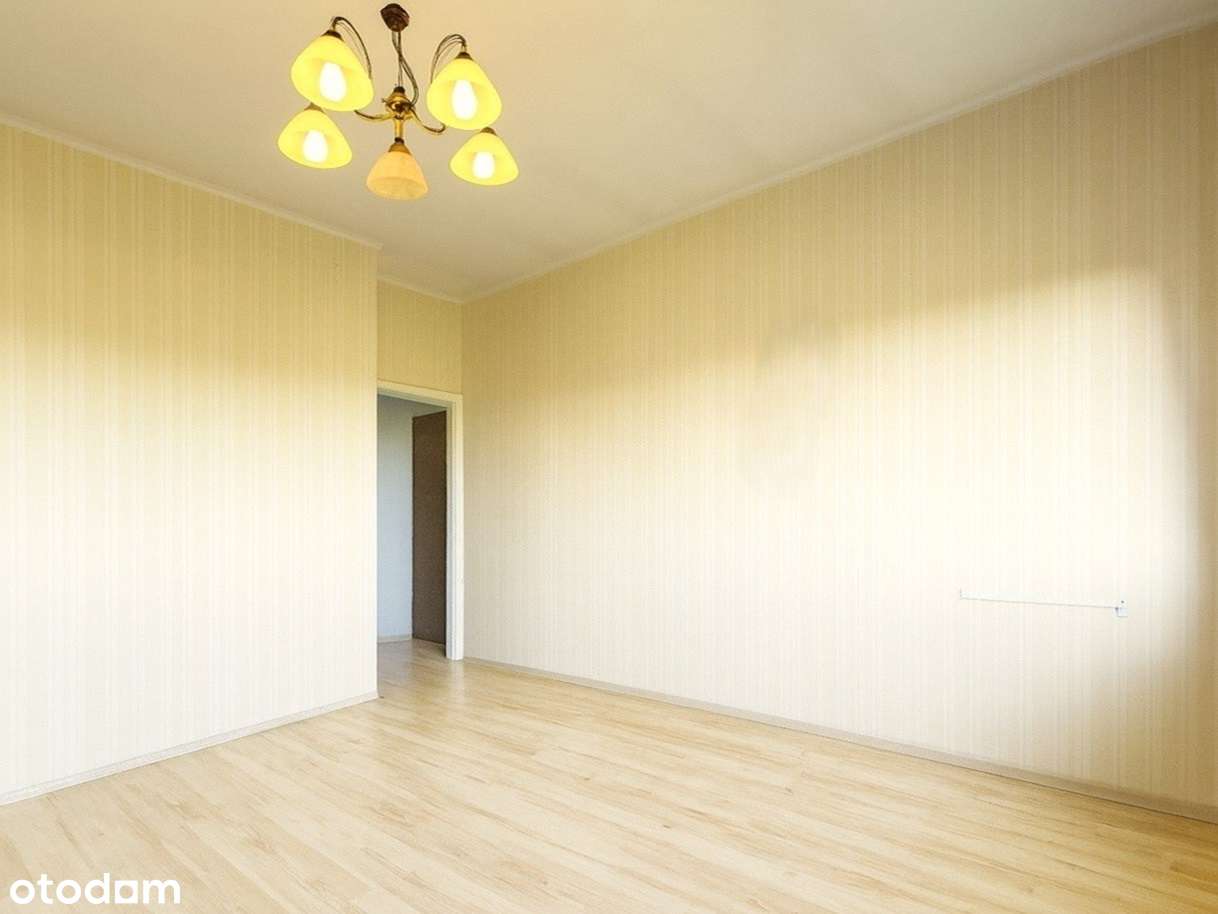 Centrum-polecamy 2- lub 3-pokojowe w bloku! Balkon! Zamykany parking!-3