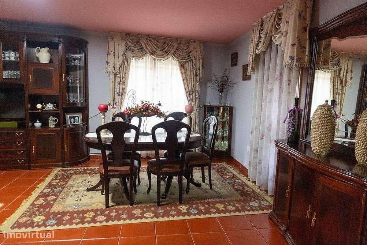 Moradia T5 para venda - Grande imagem: 5/19