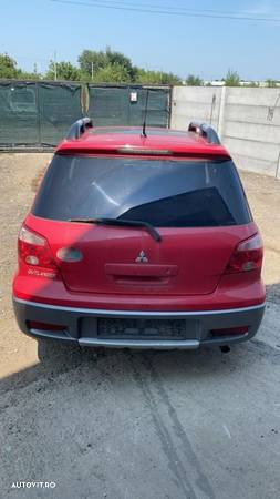 mitsubishi outlander 1 2004 motor 20 benzina 4G64 bara capota airbag far usa roti jante anvelope R17 cutie transfer  grup diferențial central sau spate - 4