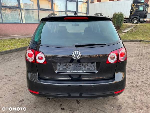 Volkswagen Golf Plus 1.6 TDI Highline - 16