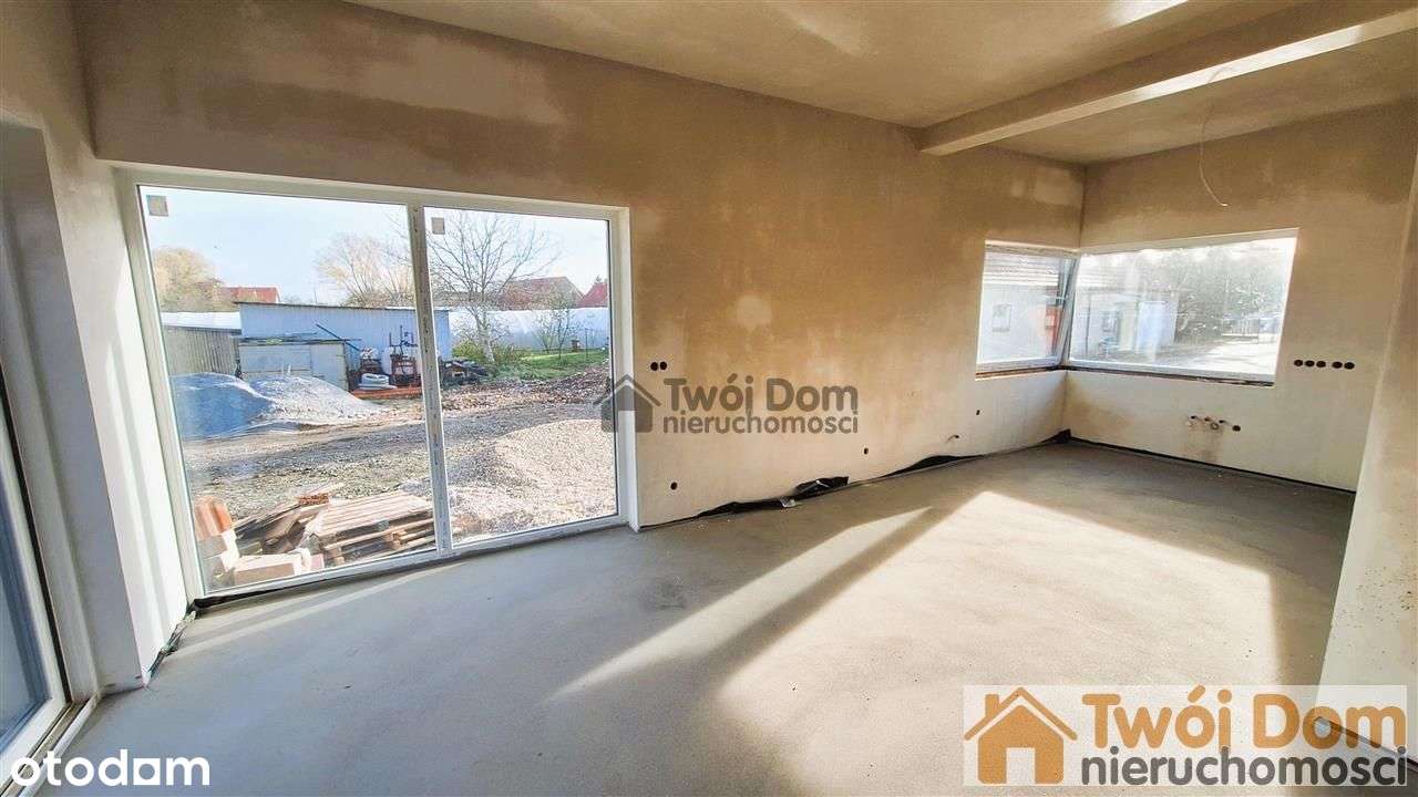 Dom z urządzonym ogrodzonym ogrodem – Wrocław 7min-10