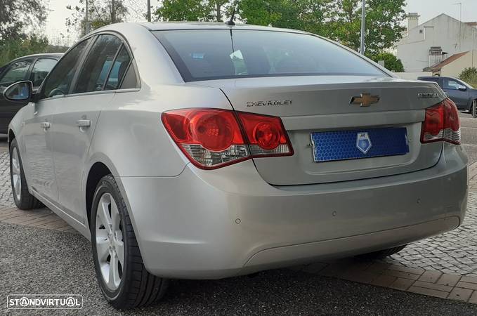 Chevrolet Cruze 2.0 VCDi LT - 3