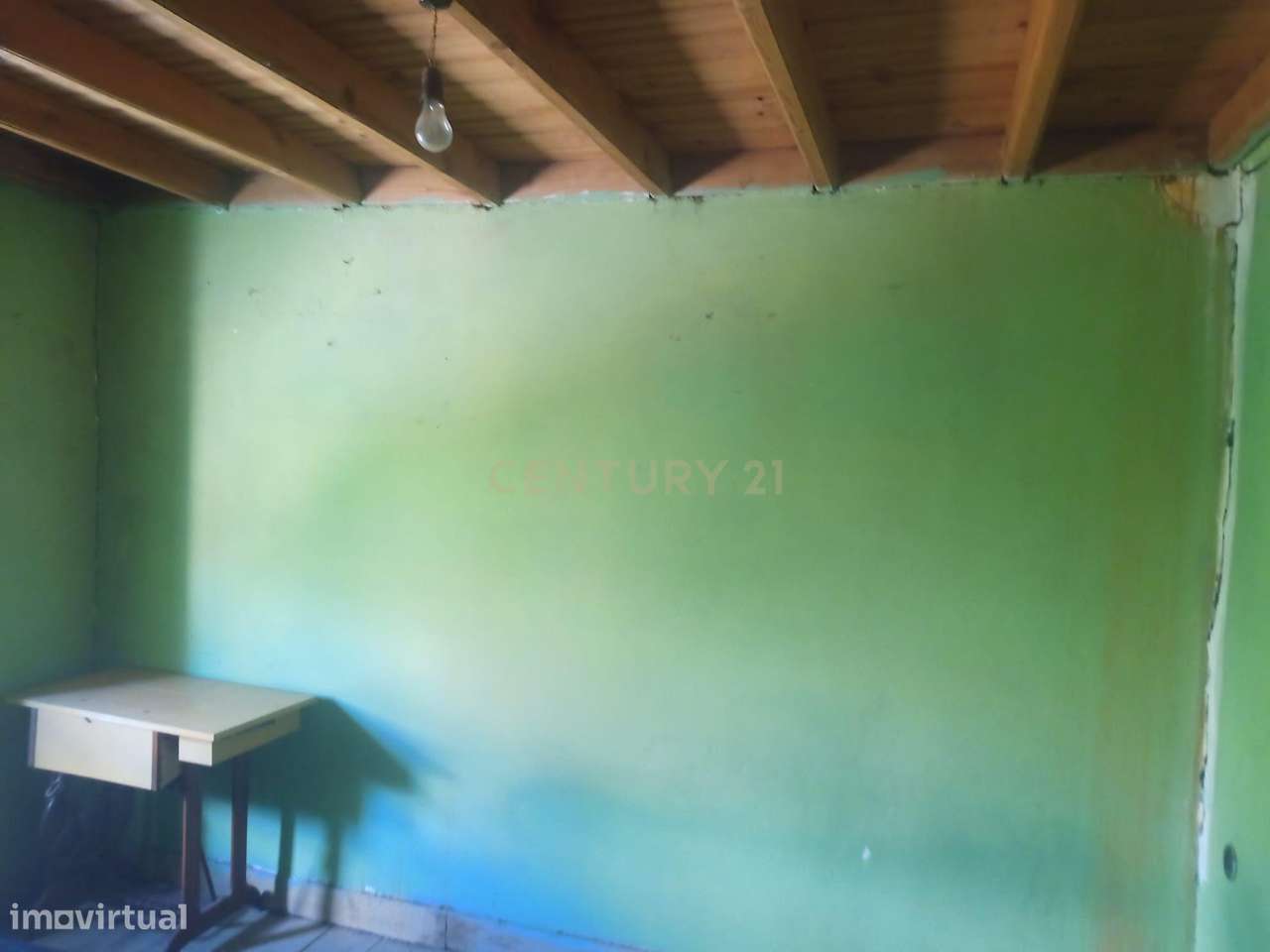 Casa Antiga para recuperar em Salgueiro do Campo, Castelo Branco - Grande imagem: 4/9