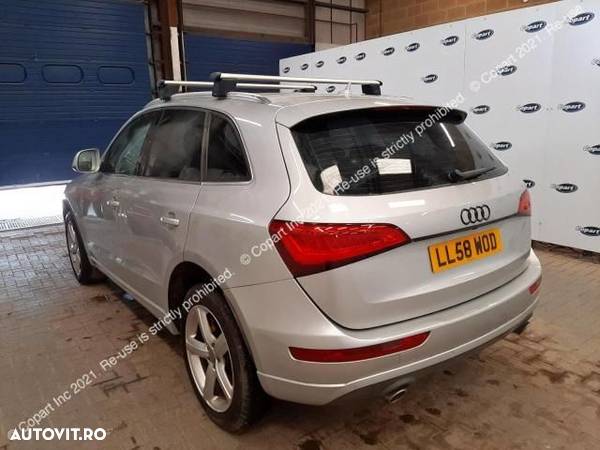 Dezmembrez Audi Q5 8R [2008 - 2012] Crossover 3.0 TDI S tronic quattro (240 hp) - 4