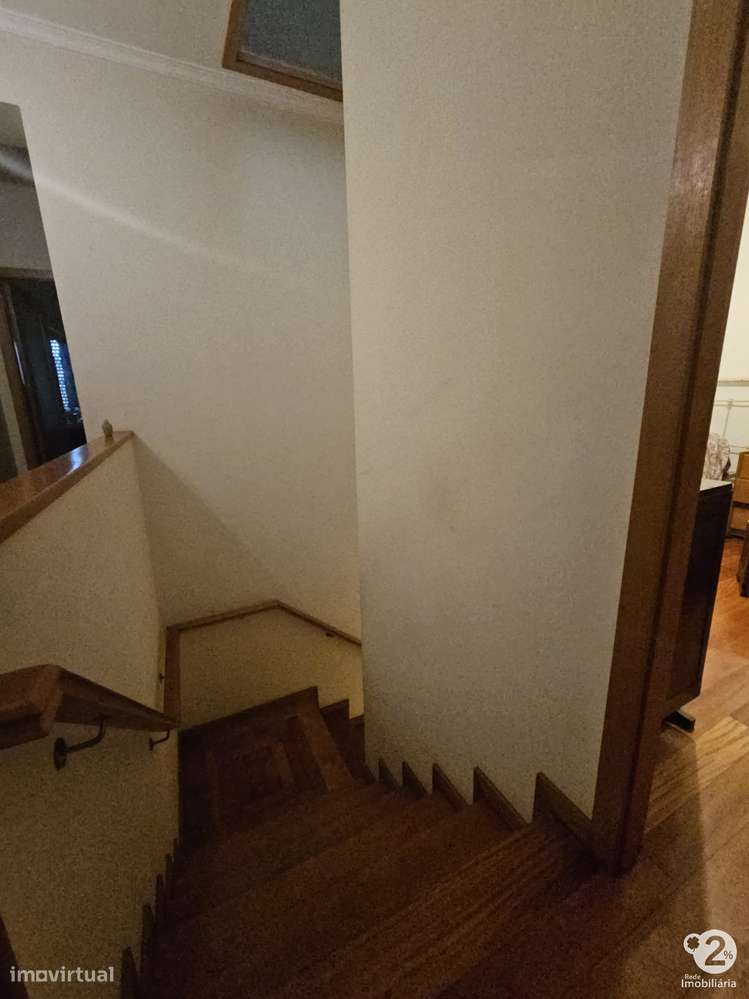 Moradia V3 em São Mamede Infesta-10