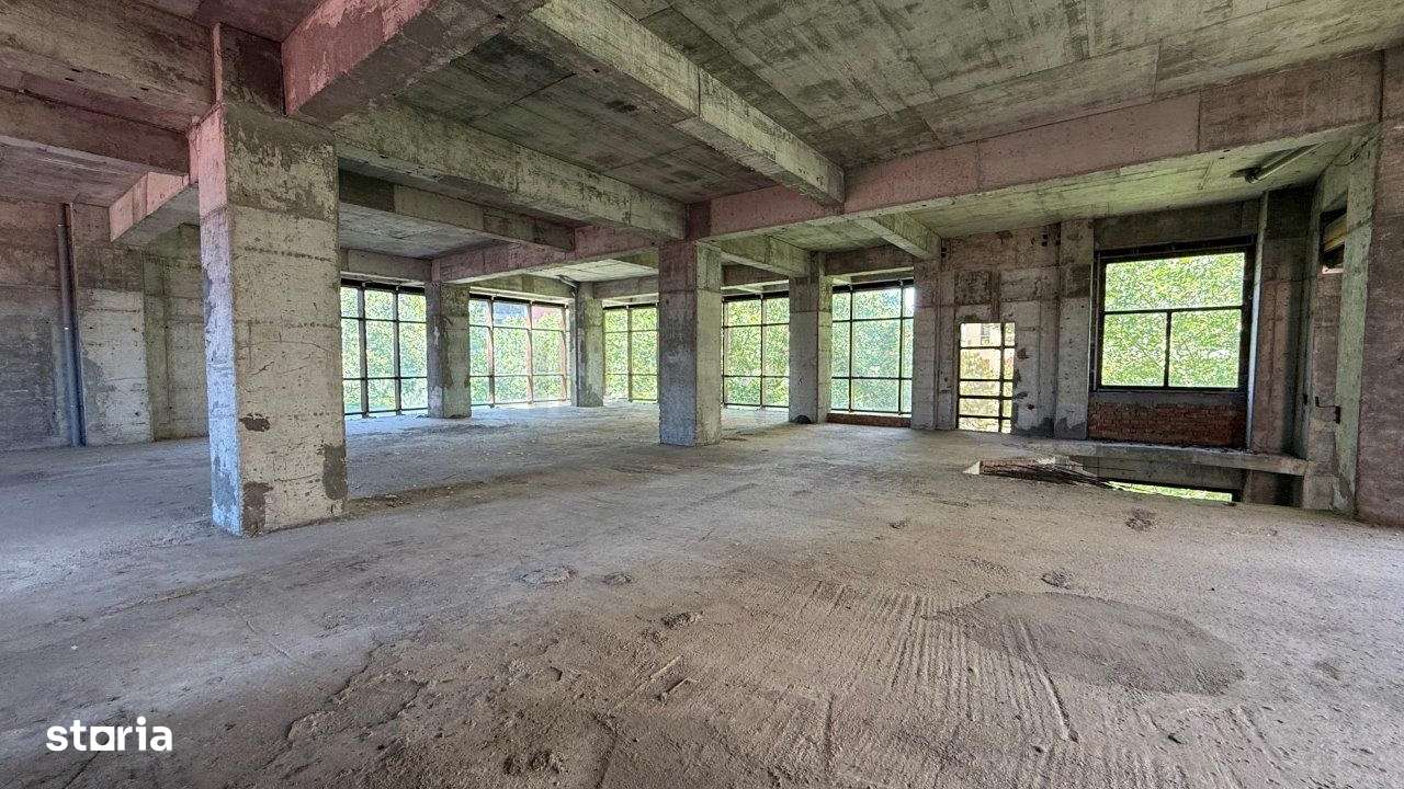 Stefen cel Mare l Spatiu comercial l 1450 mp - Imagine principală: 5/10