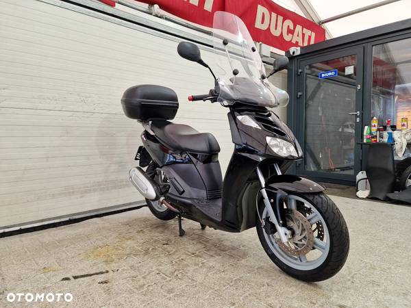 Aprilia Sportcity - 5