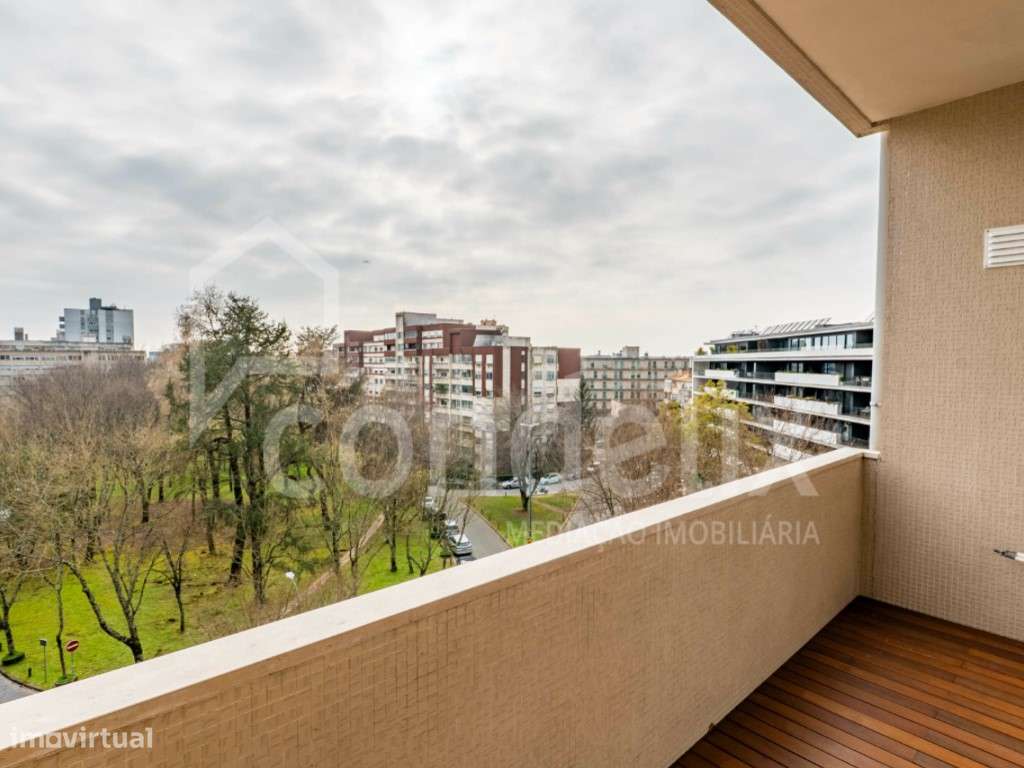 Apartamento T3 Avenida da Boavista, Porto-31