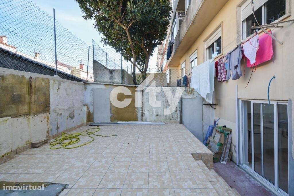 T2 Remodelado com Logradouro Privativo de 45m2 - Grande imagem: 5/21