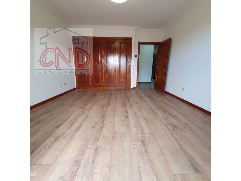 MAFRA - QUINTA, Moradia Arquitetura Tradicional Portuguesa com pisc...-15