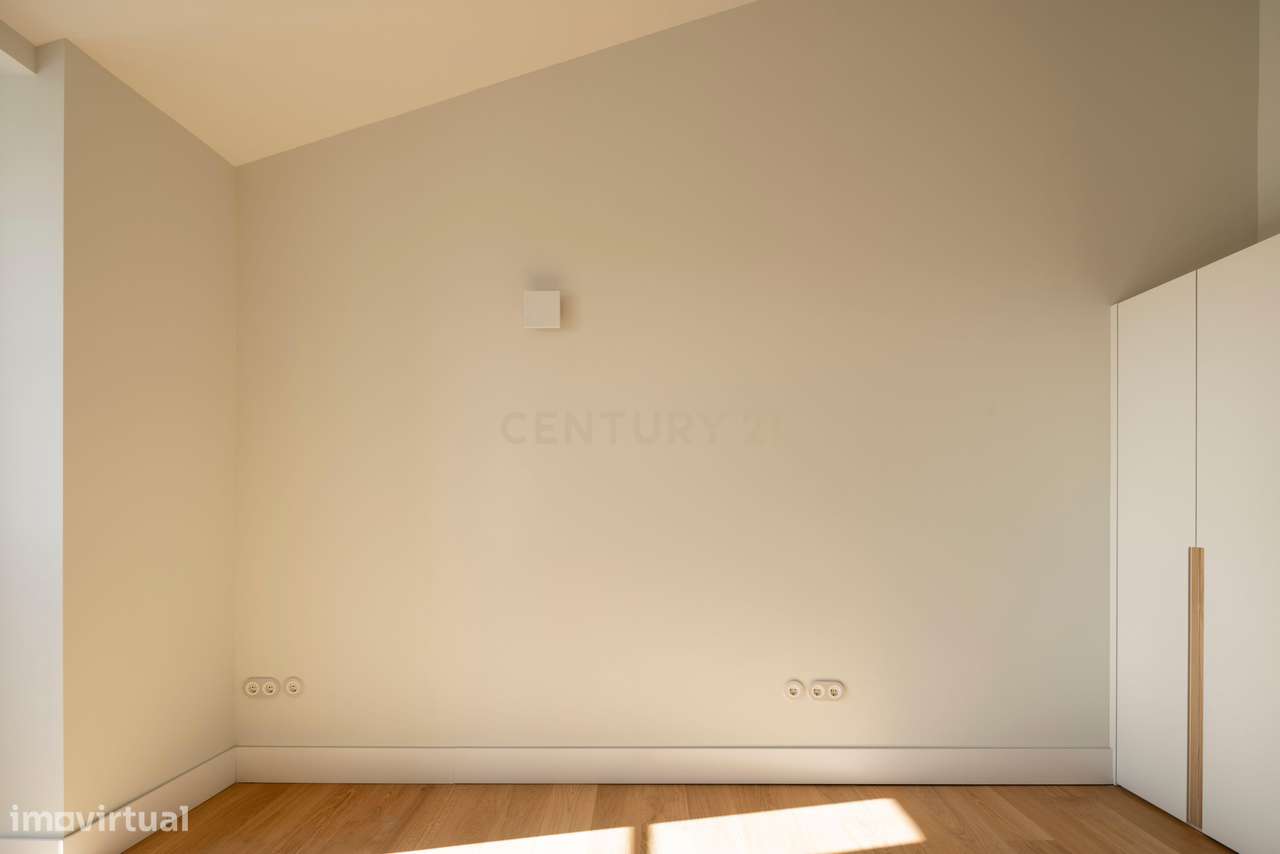 T3 Duplex Exclusivo com Vista sobre Lisboa-12