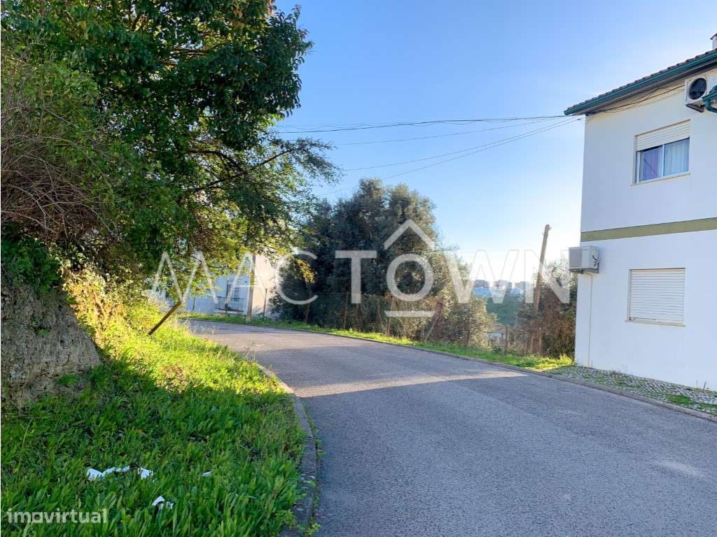 Procura um Terreno para construir em Torres Novas? Quer construir a... - Grande imagem: 5/17