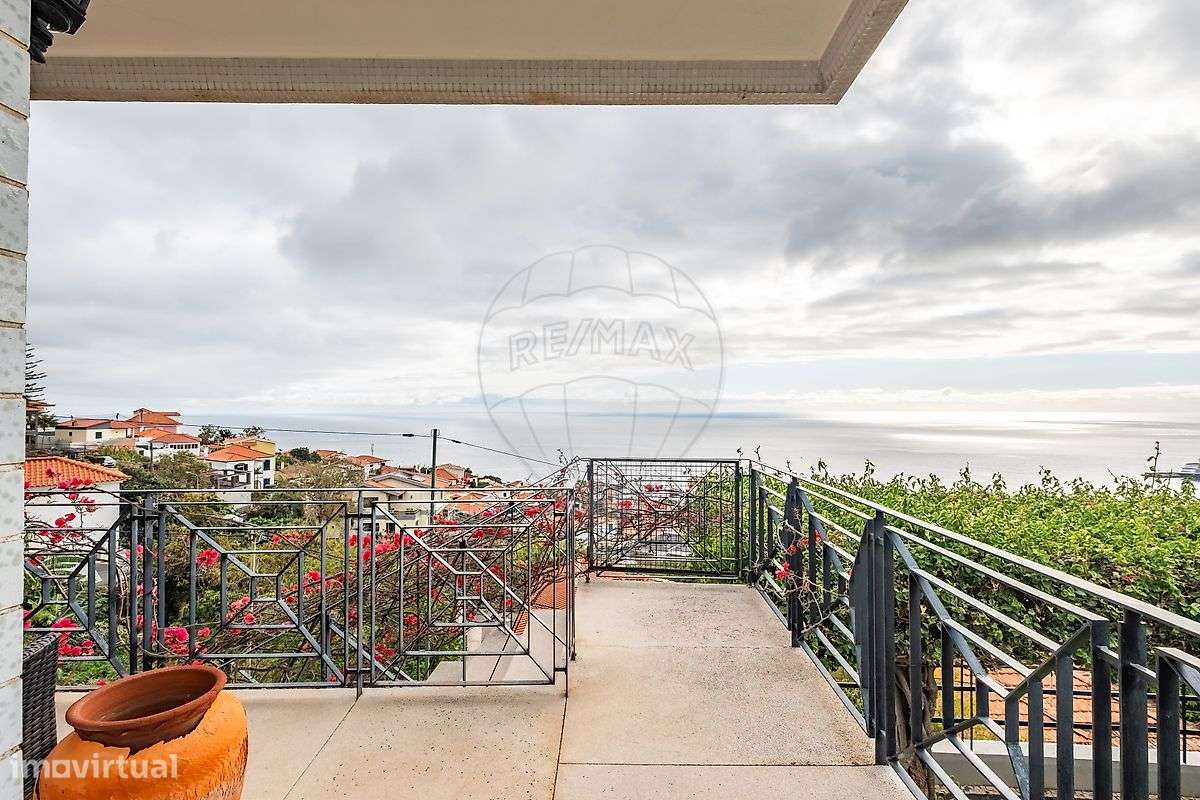 Moradia T4 para venda-7