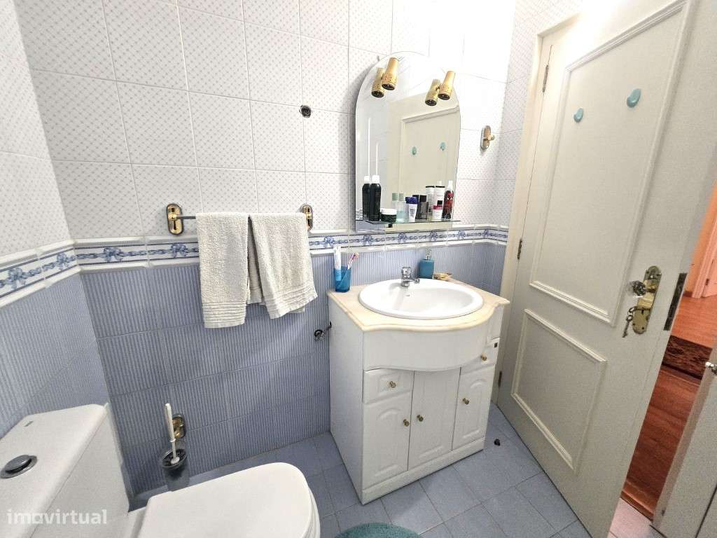 Excelente Moradia T6 com Quintal e Garagem - Próxima de Alter do Ch...-35