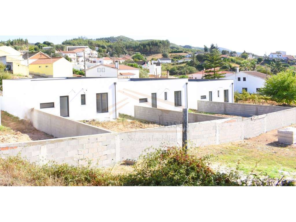 MORADIAS NOVAS T3 | CHAVE NA MÃO-17