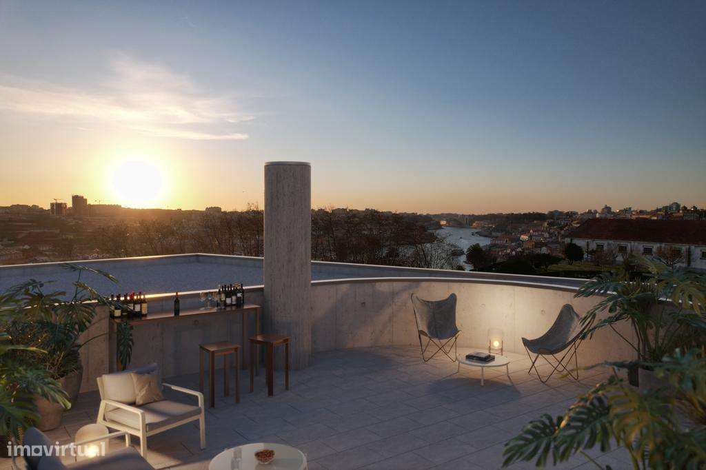 Apartamento T2 Dúplex no Empreendimento Serra do Pilar Condominium - Grande imagem: 2/18