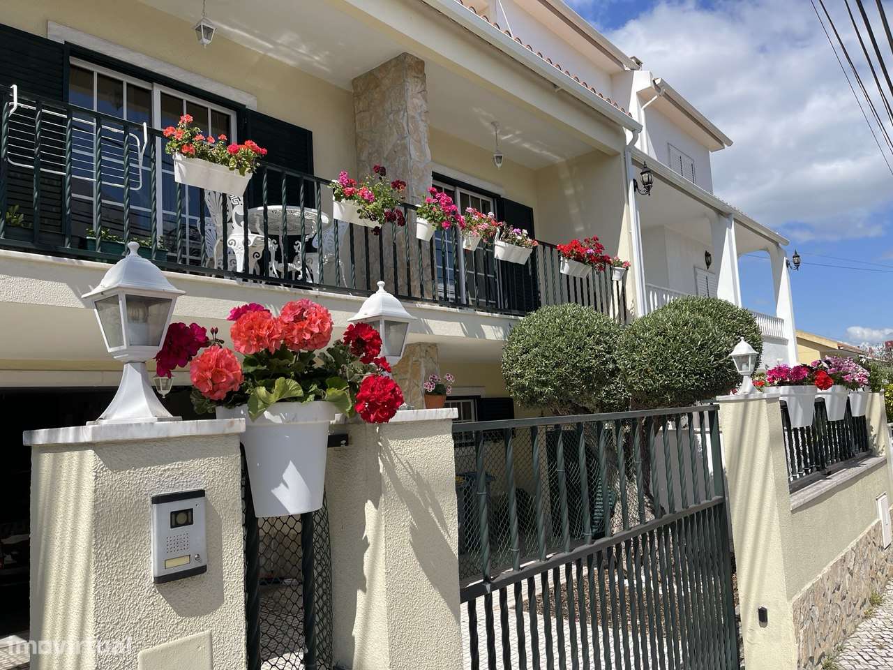 Moradia, 290 m², Charneca de Caparica e Sobreda - Grande imagem: 4/20