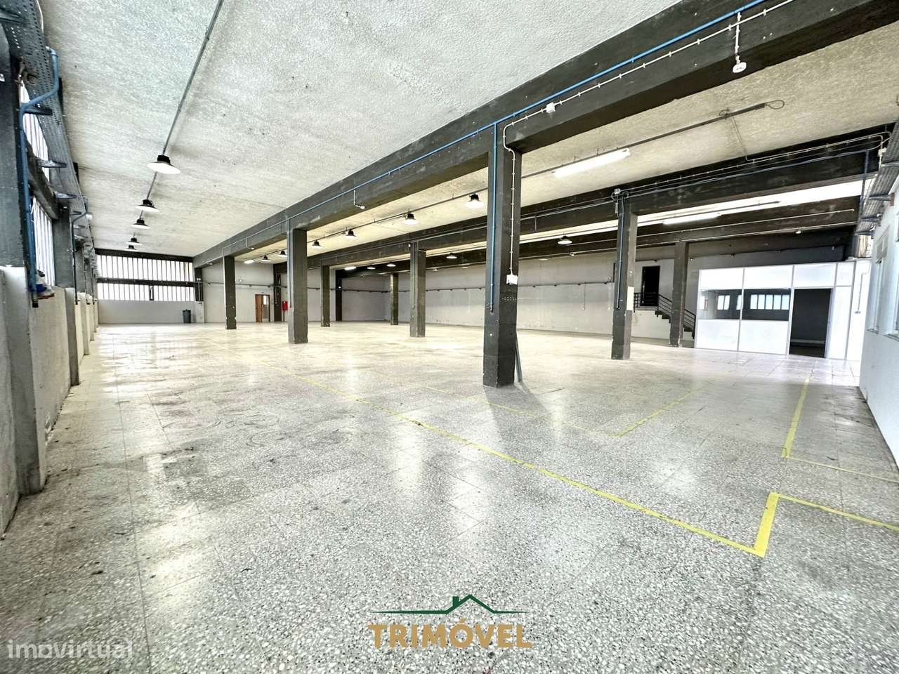 Pavilhão com 250KVA na Zona Industrial de Cucujães - Grande imagem: 5/27