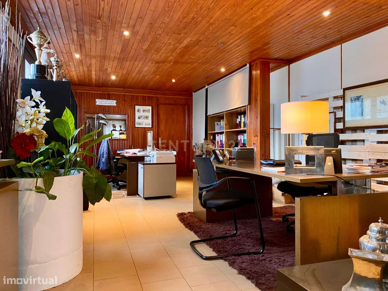 Escritório/Armazém com 80m2 para arrendar no centro de Carnaxide - Grande imagem: 4/10