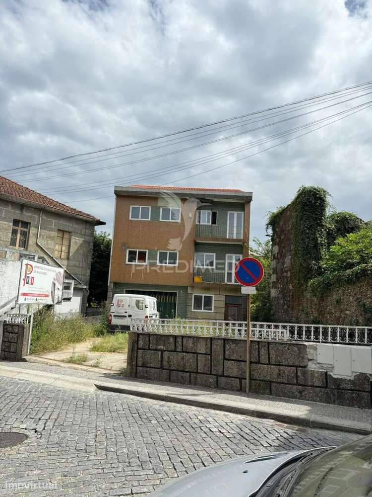 Moradia T3 +3 no centro da Lixa - Grande imagem: 4/22