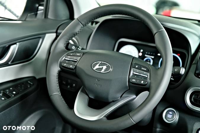 Hyundai Kona - 24