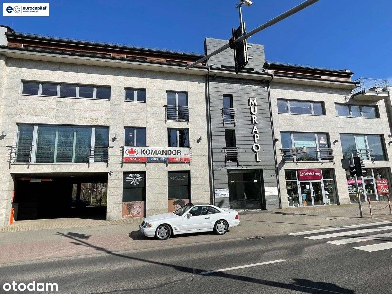 Budynek biurowo-usługowy z windą i parkingiem-3