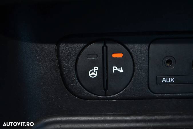 Kia Sportage 2,0 CRDI AWD Aut. Platinum - 13