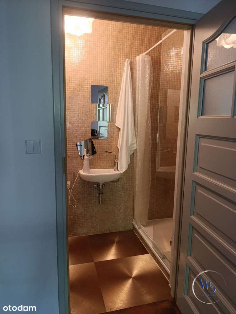 Mieszkanie 82 m² w kamienicy przy m. Politechnika-3