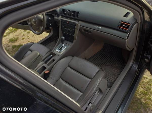 Audi A4 Avant 3.0 Multitronic - 18