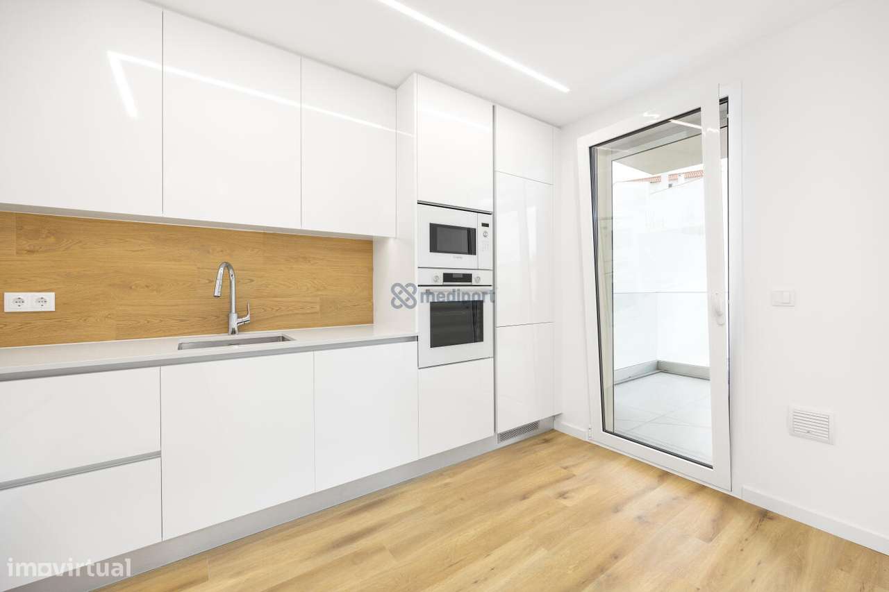 Excelente apartamento T2 Novo na Nazaré - Fracção G-28