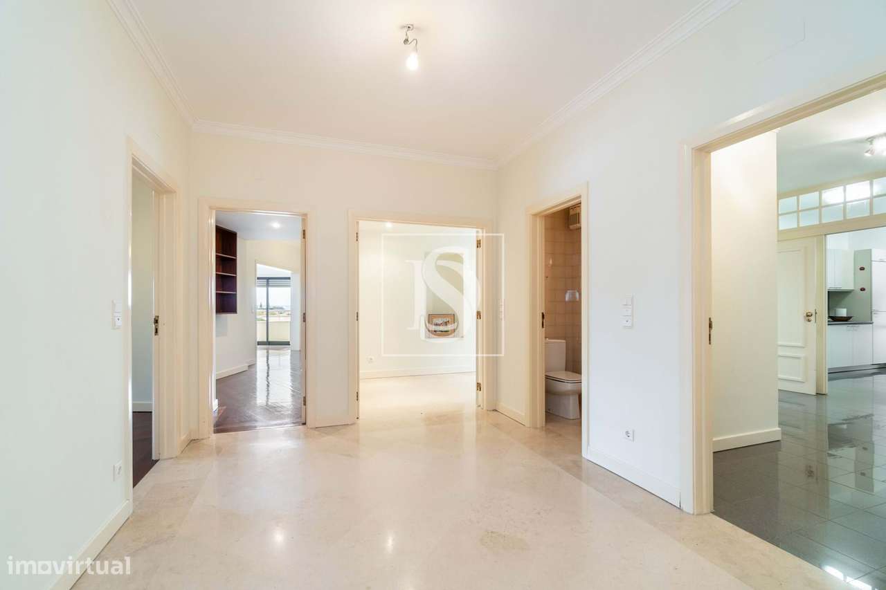 Arrendamento T4 em Condominio - Cascais - Grande imagem: 3/29