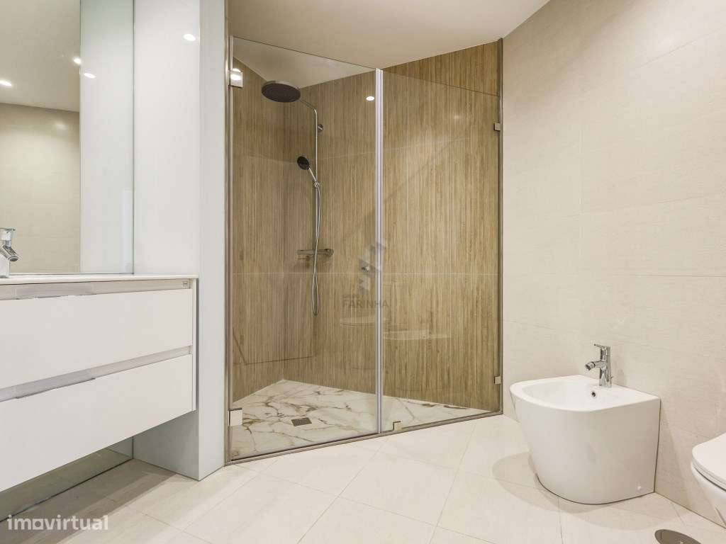 MAGNIFÍCO T4, no Condomínio fechado Páteo da Beloura, novo a estrea...-15