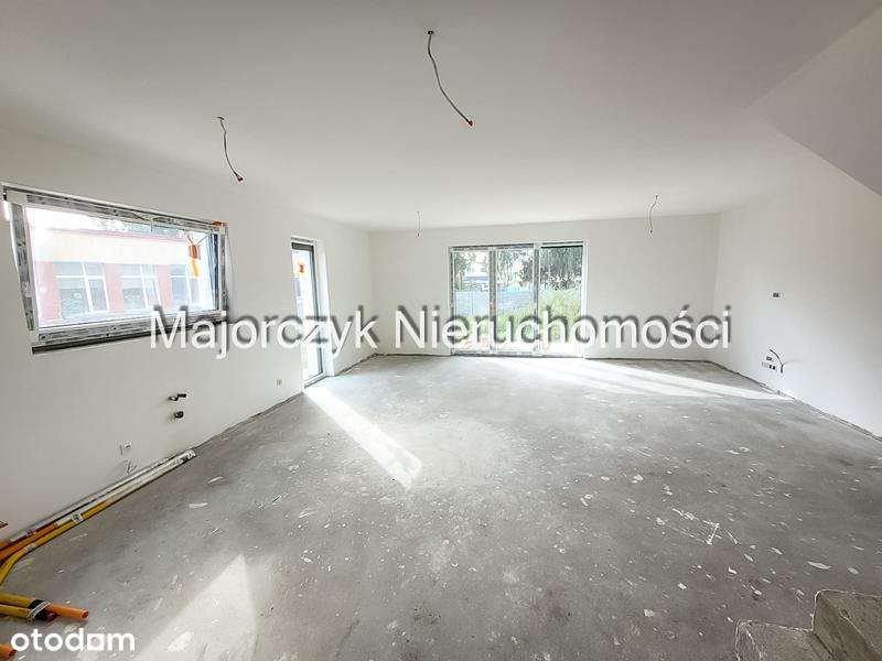 Lokale bliźniacze w Jezierzycach Kościelnych, ul. Szkolna-6