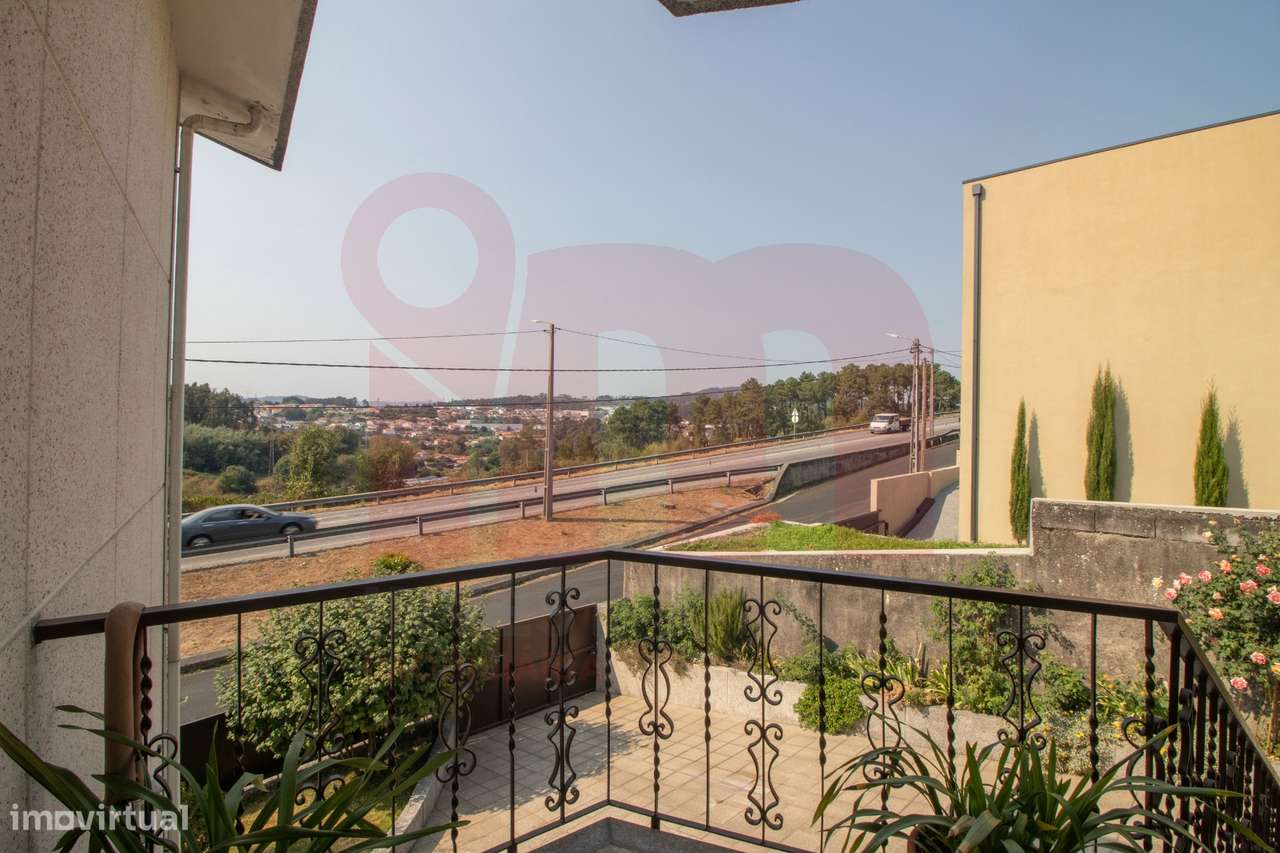 Habitaçao, Oficina, Negócio, Bi-familiar-26