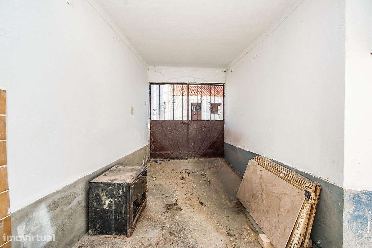 Moradia T4 para venda-8