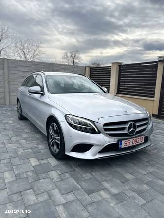 Mercedes-Benz C 220 d T 9G-TRONIC - 4