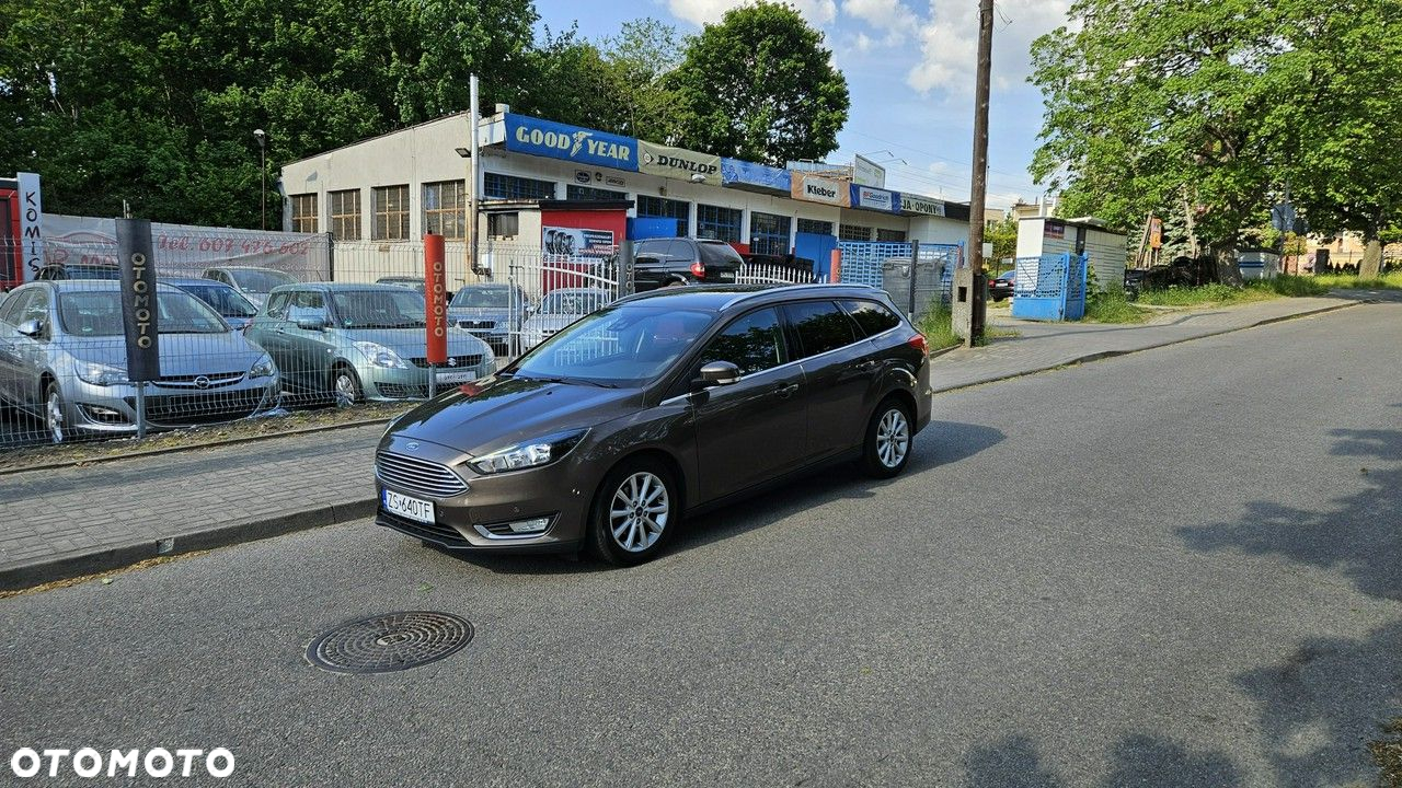 Ford Focus Turnier 1.5 EcoBlue Start-Stopp-System TITANIUM - 23