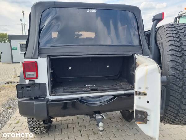 Jeep Wrangler 3.6 Rubicon - 15