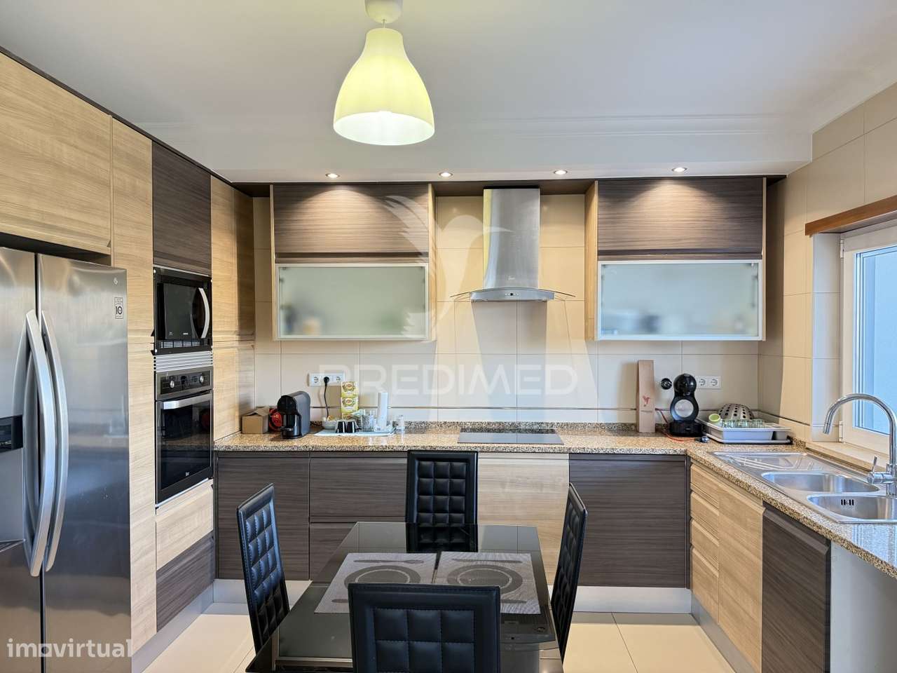 Moradia Isolada com piscina privada, garagem e vista mar - Grande imagem: 3/6