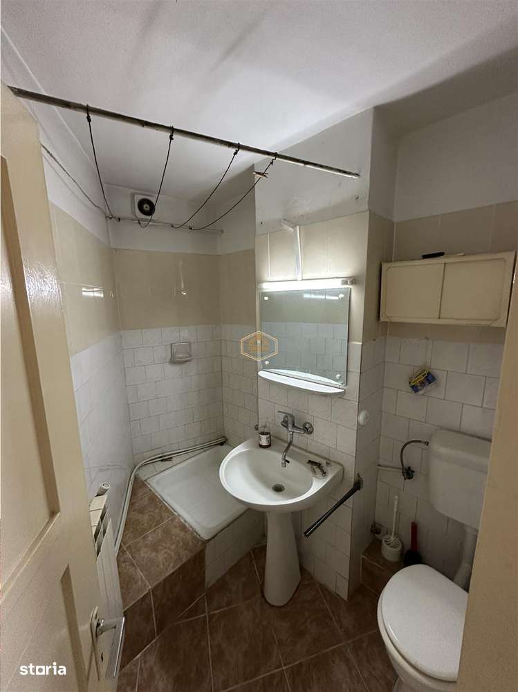 Central | Apartament spatios cu 4 camere | Etaj I-10