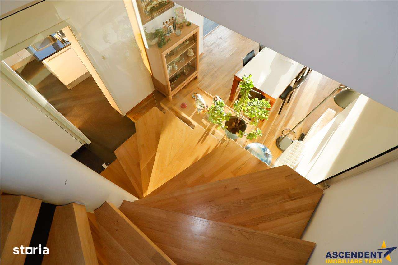 Proprietate iconica,panorama 360,teren 1.600 mp,originalitate volumetr - Imagine principală: 5/18