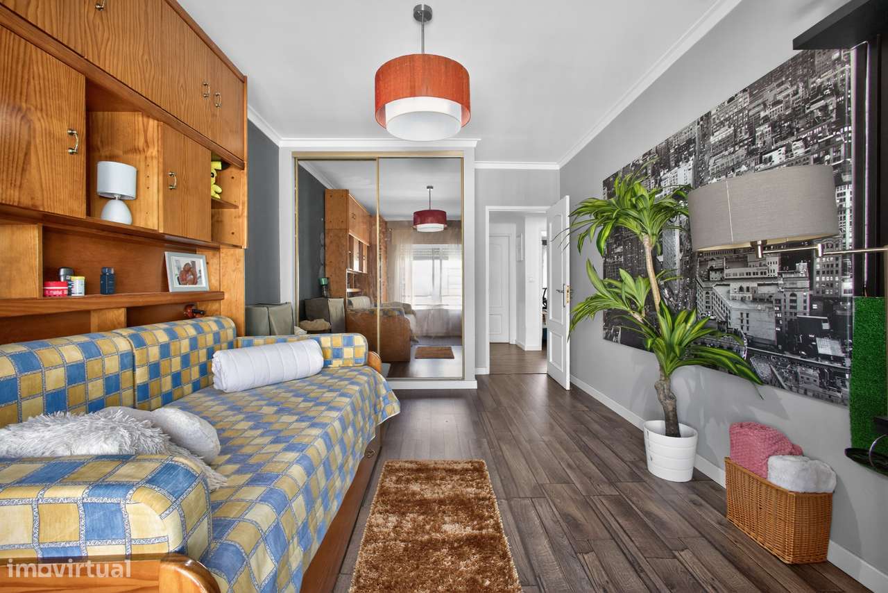 Apartamento T2, Quintinhas-17