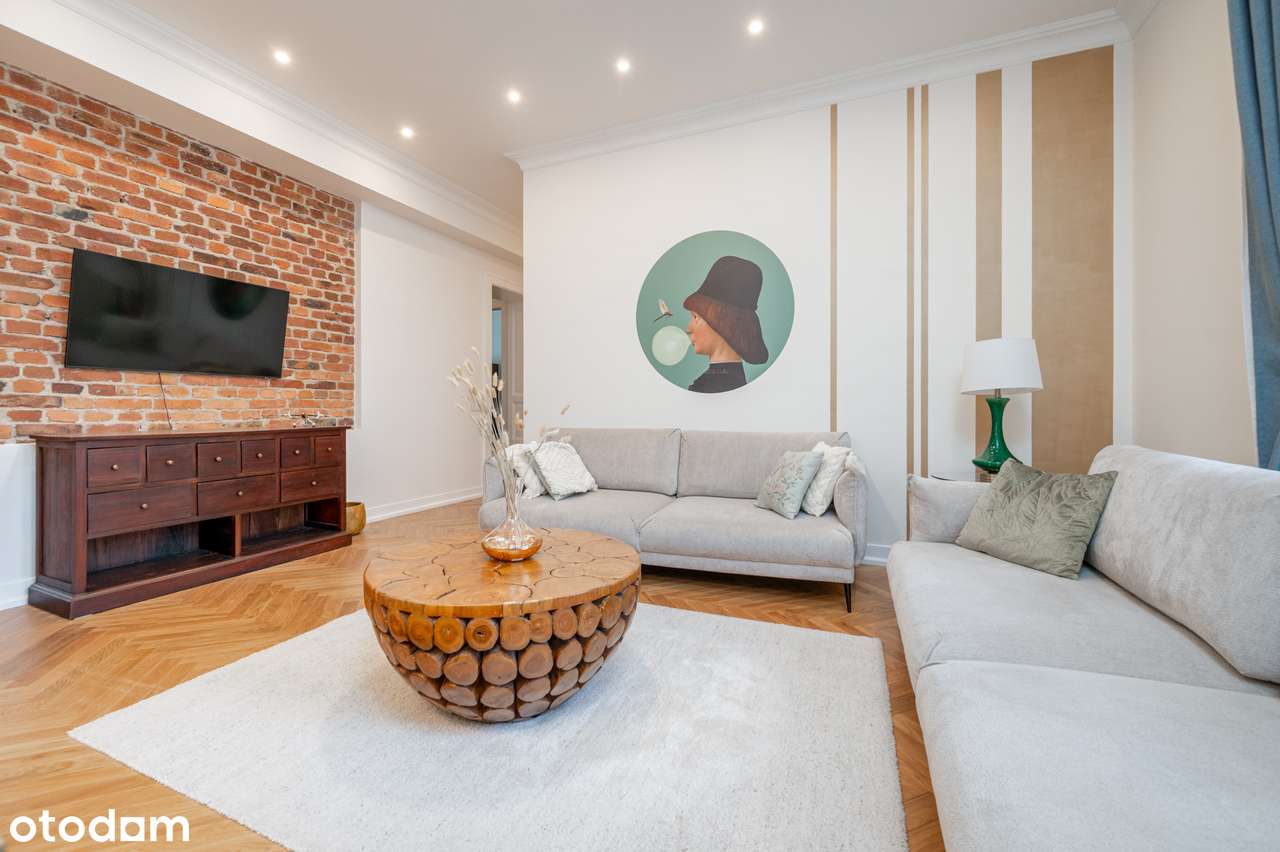 Na sprzedaż czteropokojowy apartament z tarasem w Śródmieściu Katowic!-1