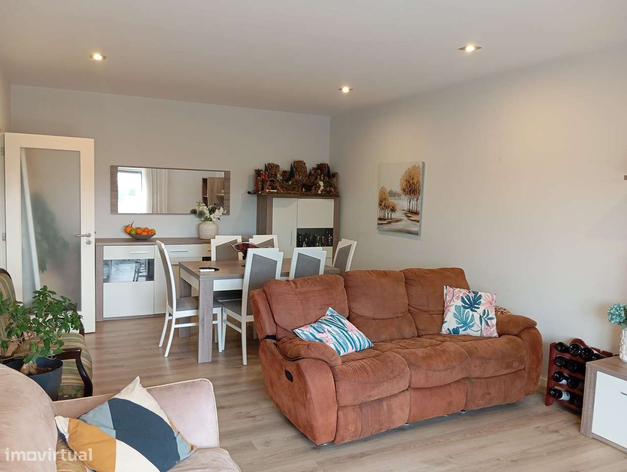 Fantástico apartamento T2 com terraço em condomínio fechado em Canelas - Grande imagem: 5/49