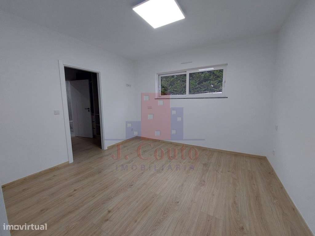 Moradia T3 com vista para o mar-38