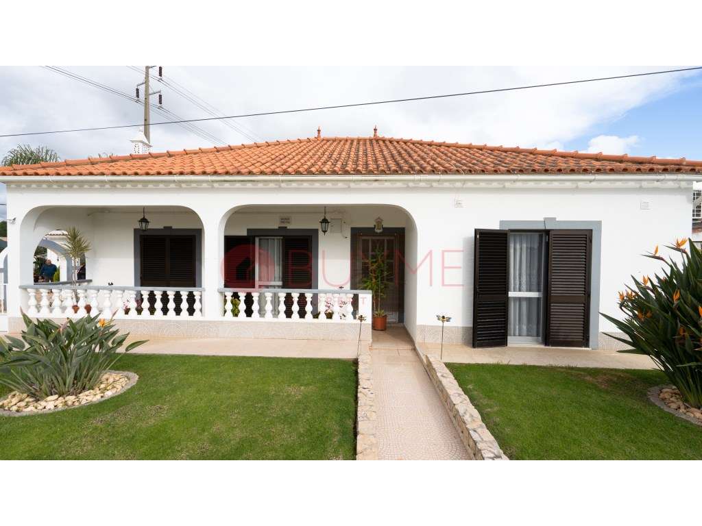 Moradia T3 térrea com piscina - Grande imagem: 4/24