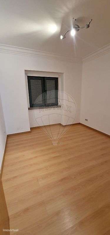 Apartamento T2 para arrendamento - Grande imagem: 4/16