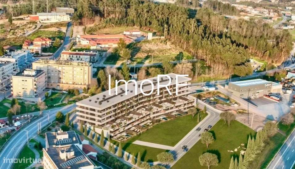 T2 Novo c/ Jardim Privativo (100m²) e Piscina – Edifício Campo do Ouro - Grande imagem: 2/9