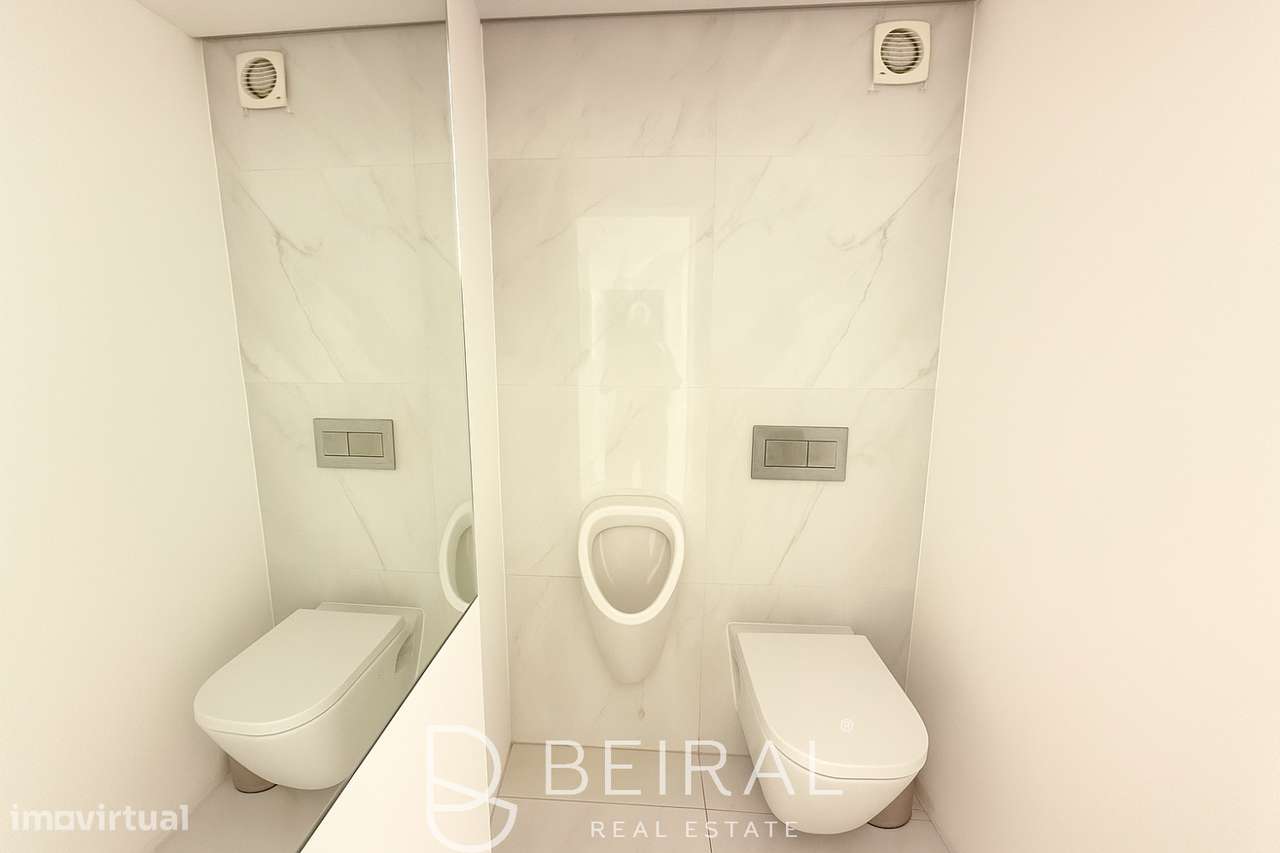 Espaço comercial espaçoso e luminoso no centro de Lisboa-21