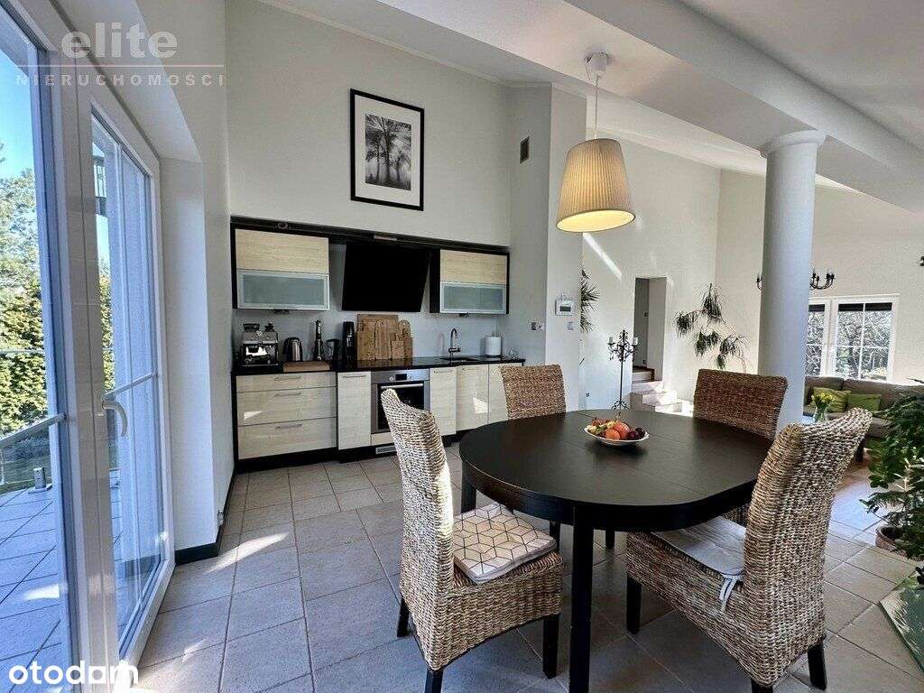 Warszewo klimatyczny dom o pow. całkowitej 330 m2-5